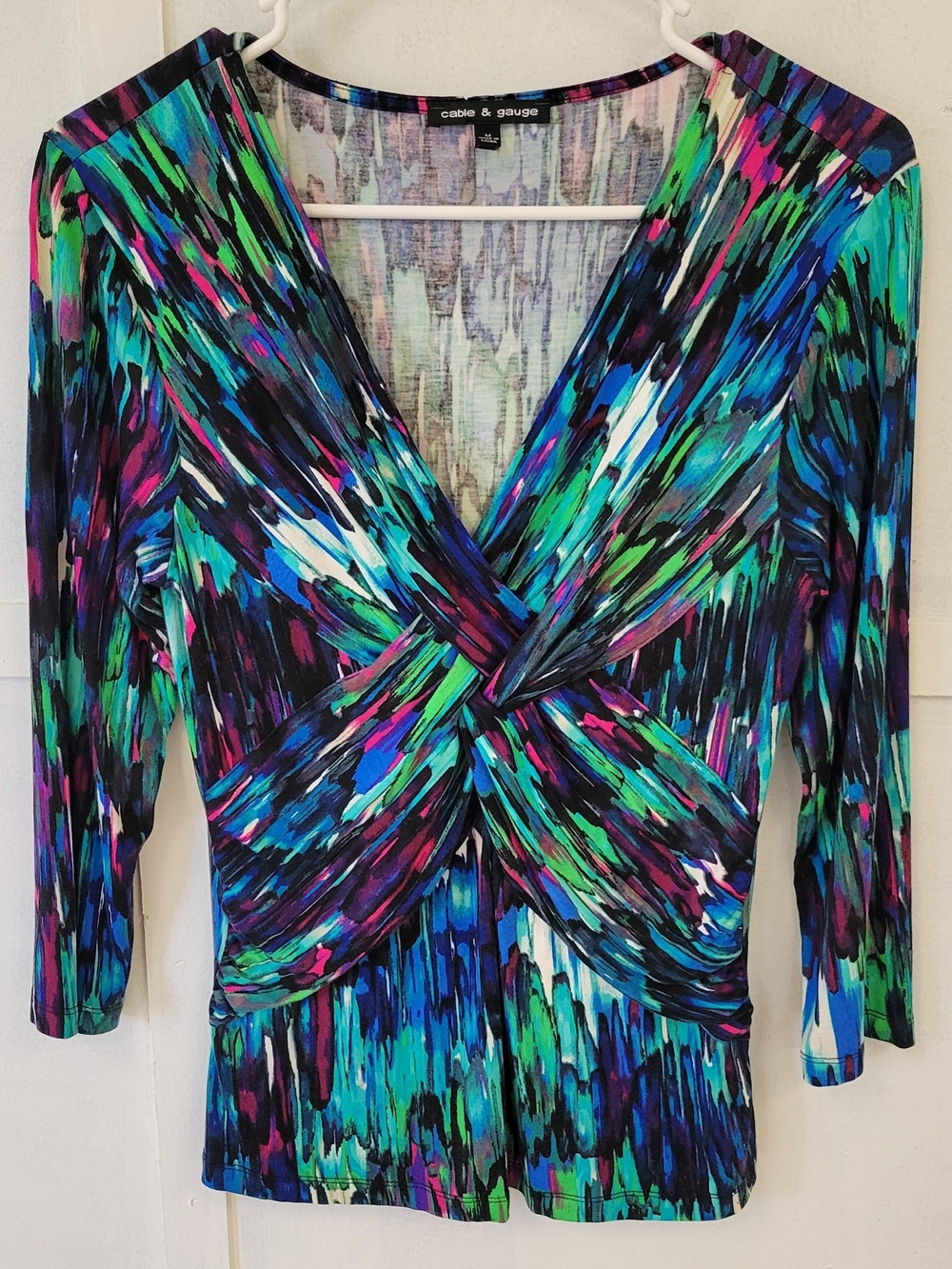 Cable & Gauge Multicolor Twist-Front V-Neck Long Sleeve Dress Top